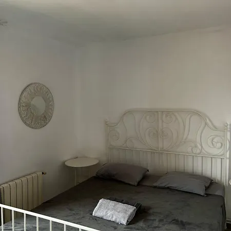 Piso Lloret Apartman *