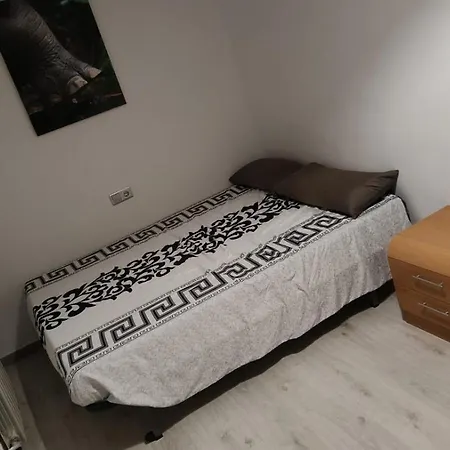 Апартаменты Piso Lloret Льорет-де-Мар